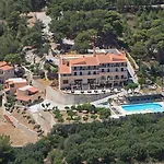 Forest Park Готель Ретимно (Крит)
