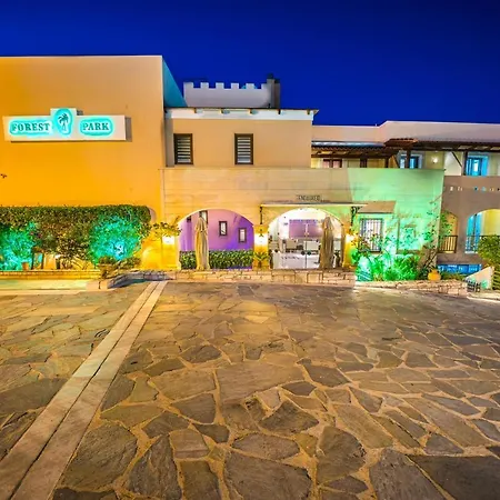 森林公园酒店 罗希姆诺