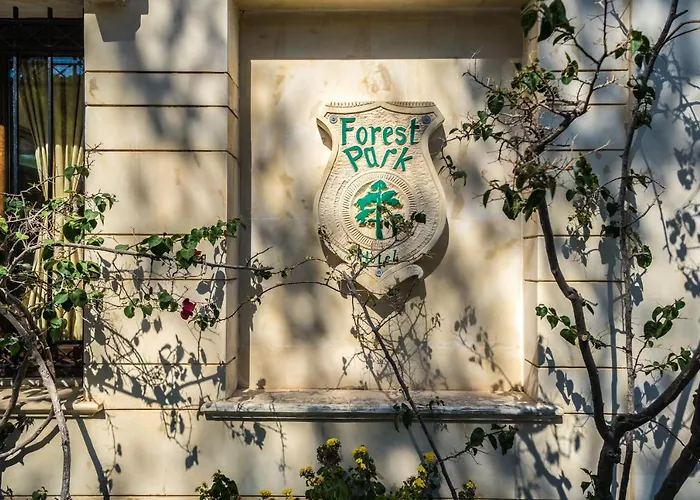 Hotel Forest Park 4*