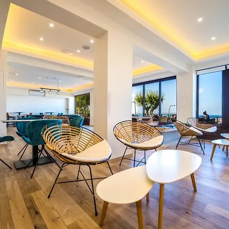 Forest Park Hotel 4*