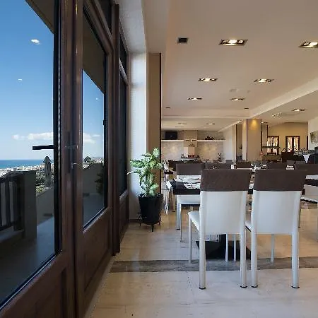 Forest Park Hotel