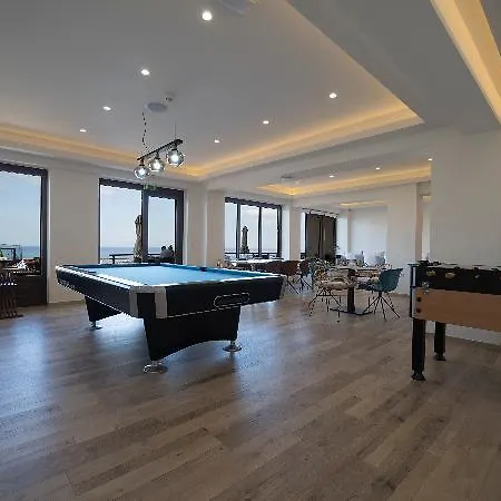 Forest Park Hotel 4*