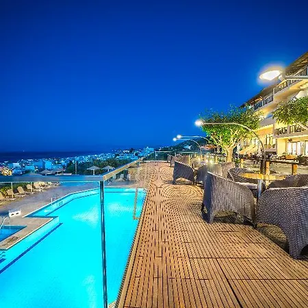 Forest Park Hotell 4*