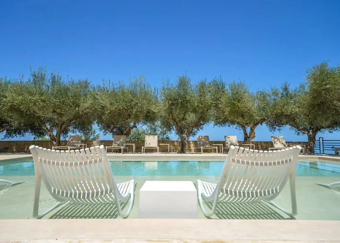 Готель Forest Park