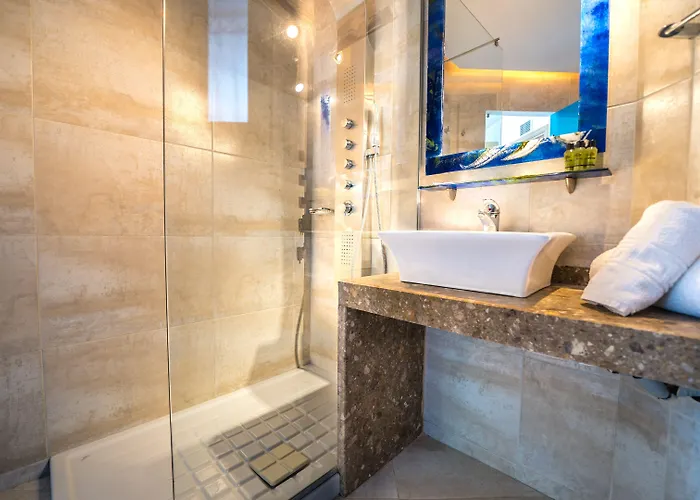 Forest Park Готель 4*