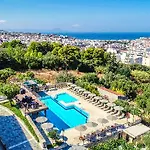 Hotel Forest Park 4*
